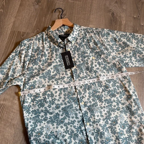Ezekiel Blue and White Floral Button Down Shirt-size L- NWT - Picture 11 of 11